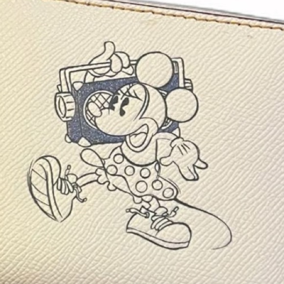 Coach x Disney Minnie Leather Zip Wallet WITH COACH DUSTBAG - NEW - Picture 10 of 16